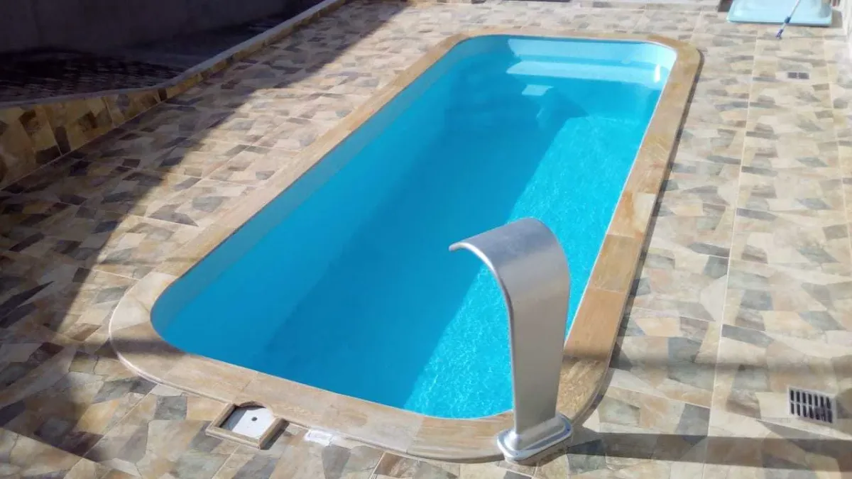 Kisol Sport fiberglass pool — installed view